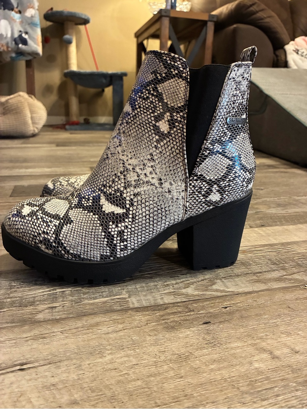 Women’s Snake-Print Chelsea Booties - Black/White size 8.5